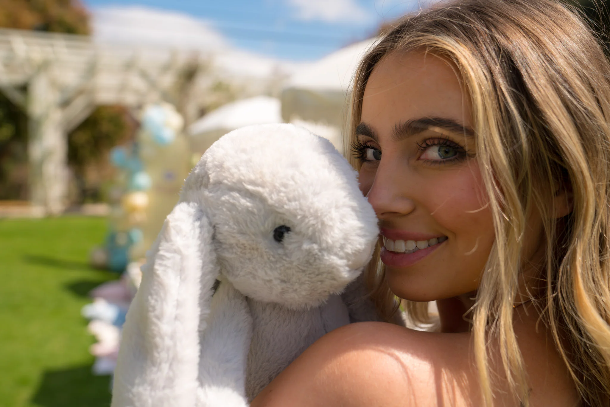 Lola the Bunny - Image 6